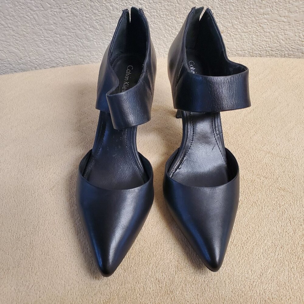 *Host Pick* Calvin Klein Black Leather Pumps size 9M